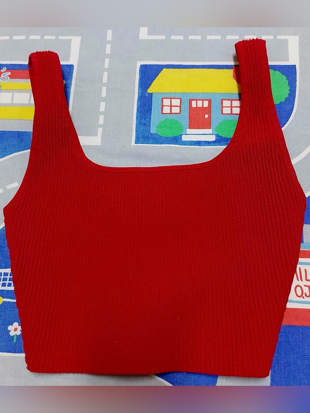 Aritzia Babaton red sleeveless sculpt knit crop top